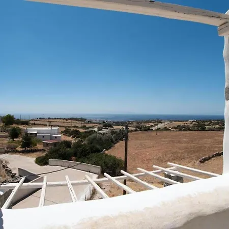 Aspro Paros * Aspro Chorio