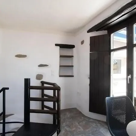 Aspro Paros